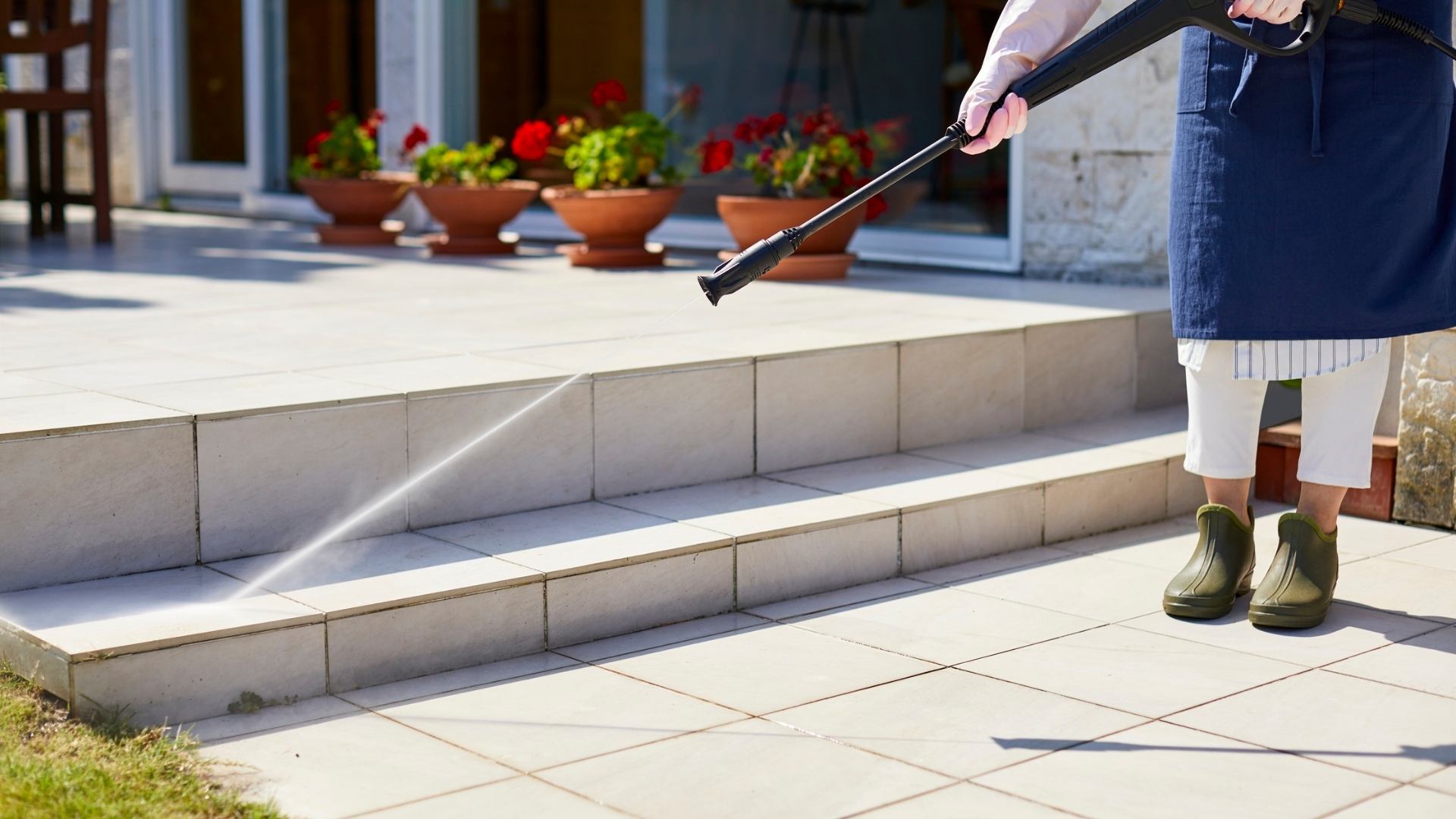 What to Avoid When Using an Electric Pressure Washer