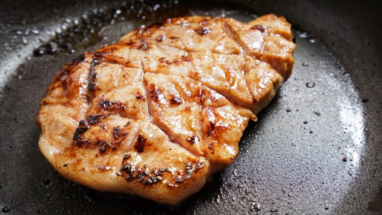 How to cook chicken breast without drying it out