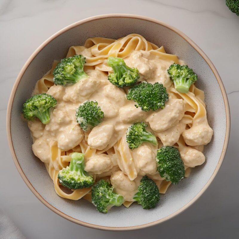 What ingredients do you need to make Alfredo sauce